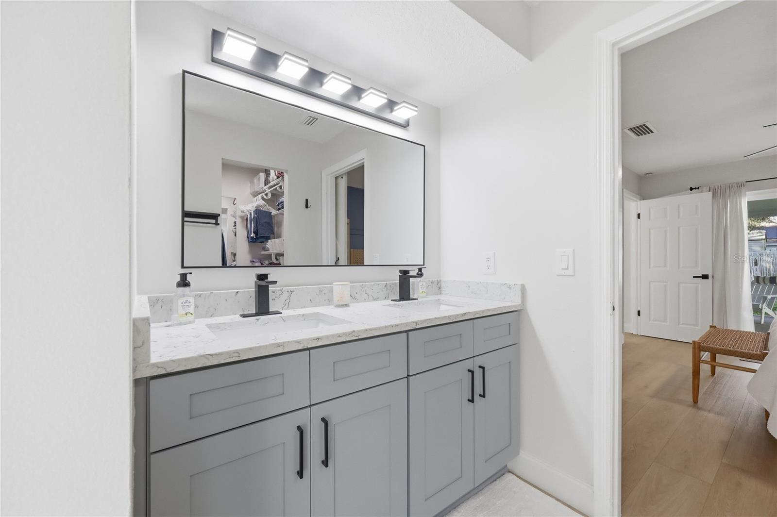 Image 45 of 61 For 512 Garden Heights Drive