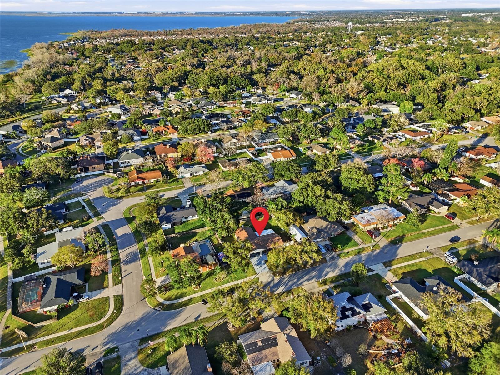 Image 8 of 61 For 512 Garden Heights Drive