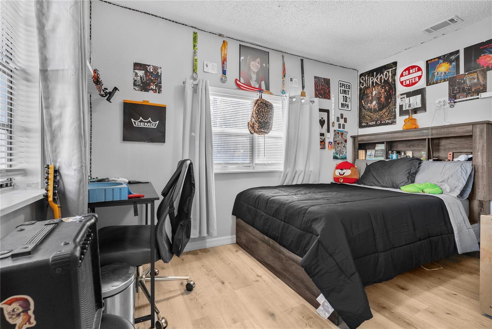 Image 10 of 37 For 1237 Marygon Street