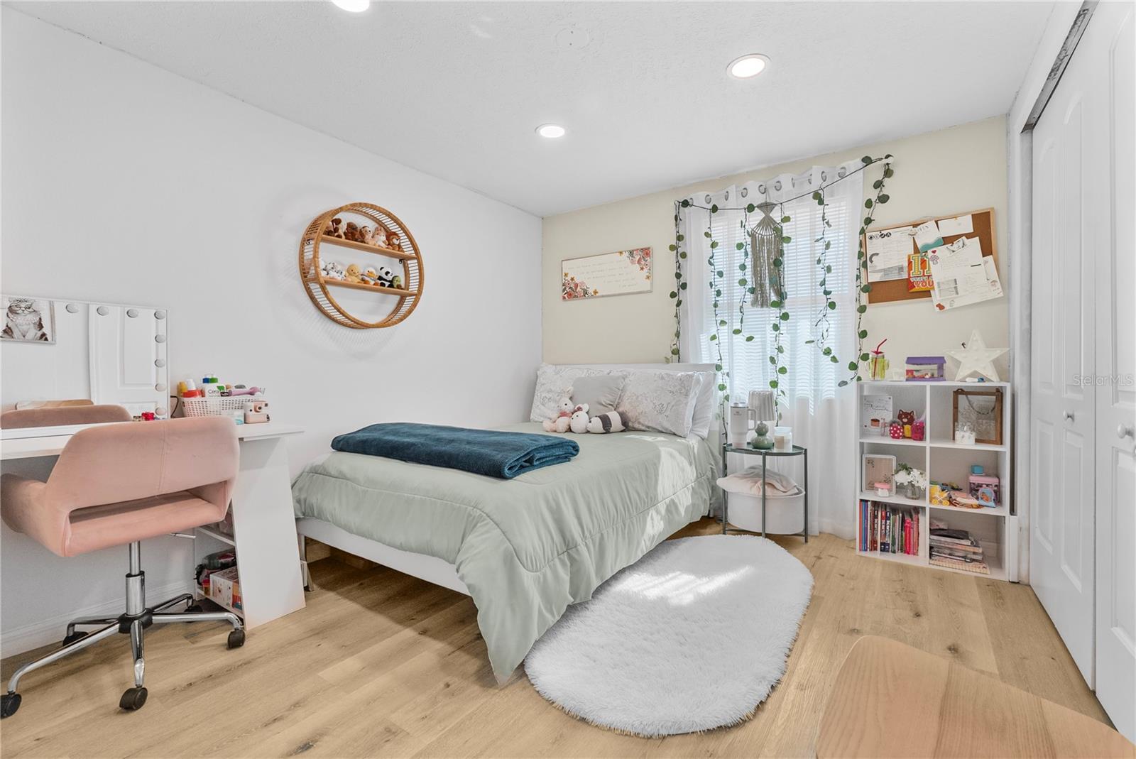 Image 15 of 37 For 1237 Marygon Street