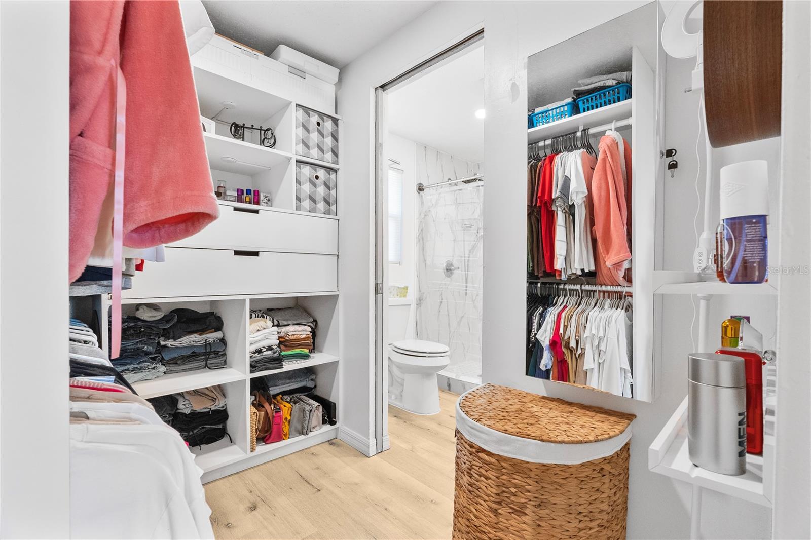 Image 20 of 37 For 1237 Marygon Street