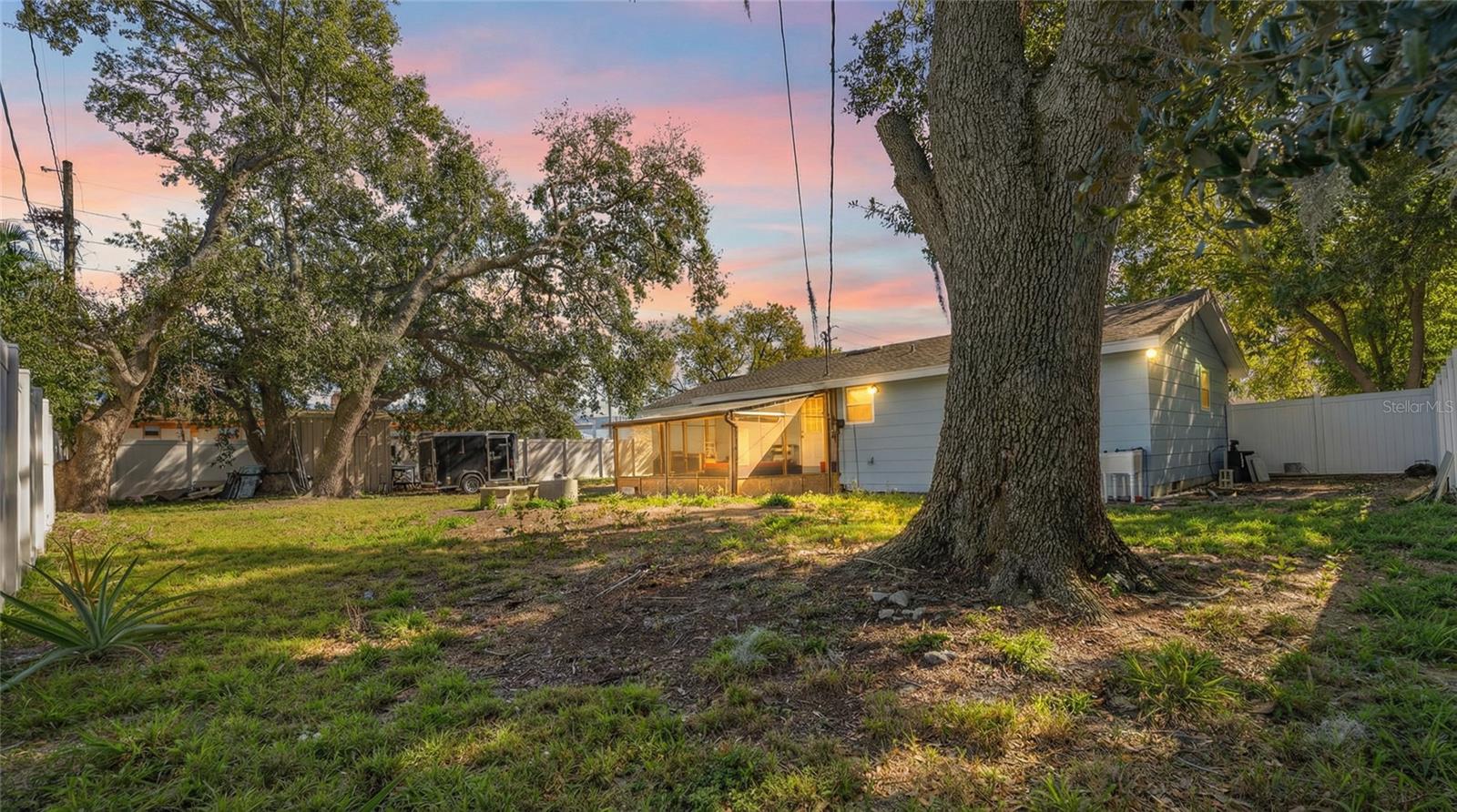 Image 30 of 37 For 1237 Marygon Street