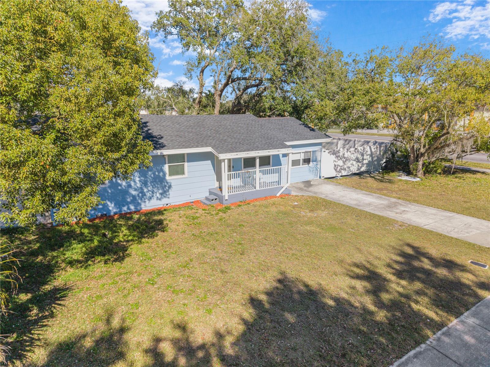 Image 35 of 37 For 1237 Marygon Street