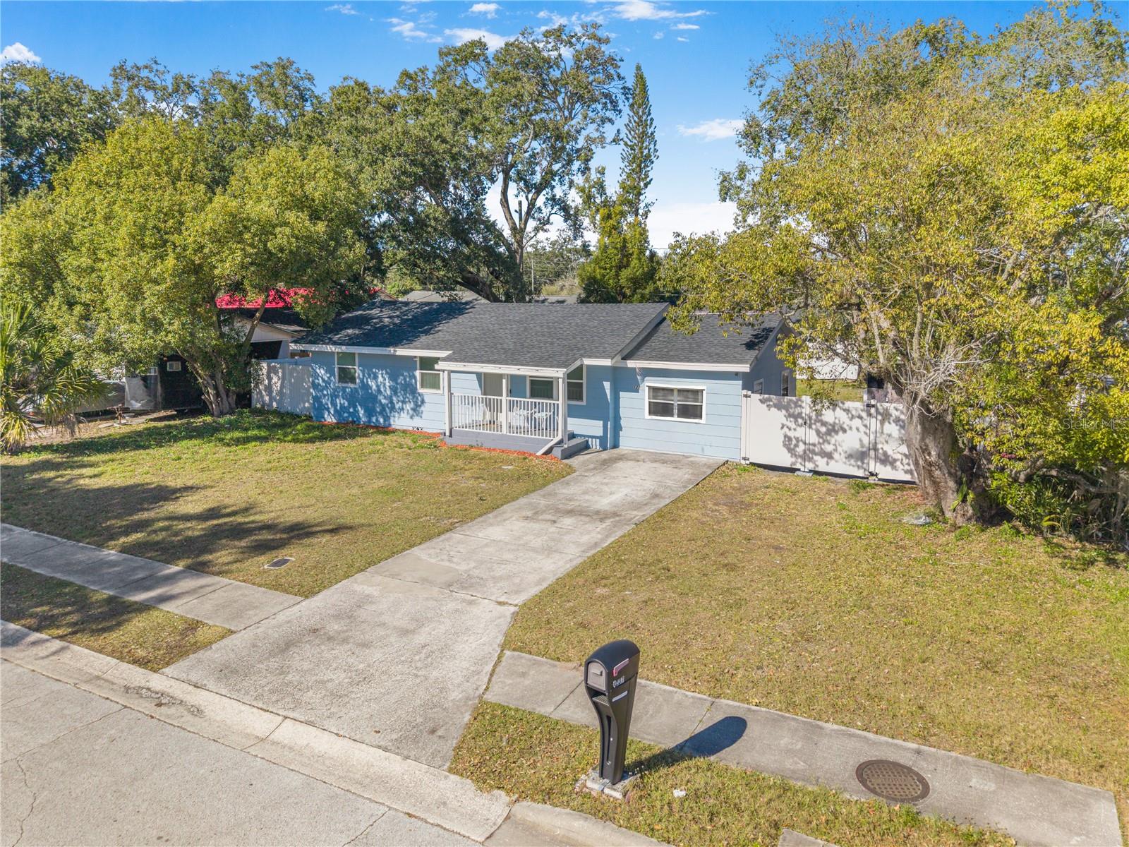 Image 36 of 37 For 1237 Marygon Street