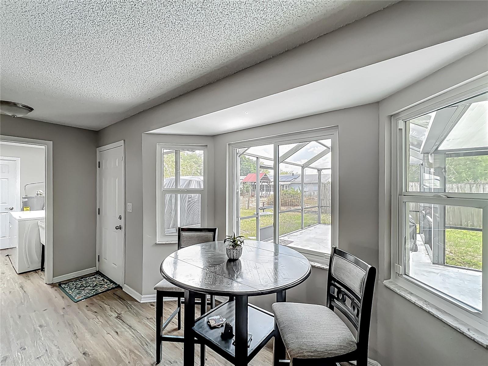 Image 17 of 42 For 340 Vail Drive