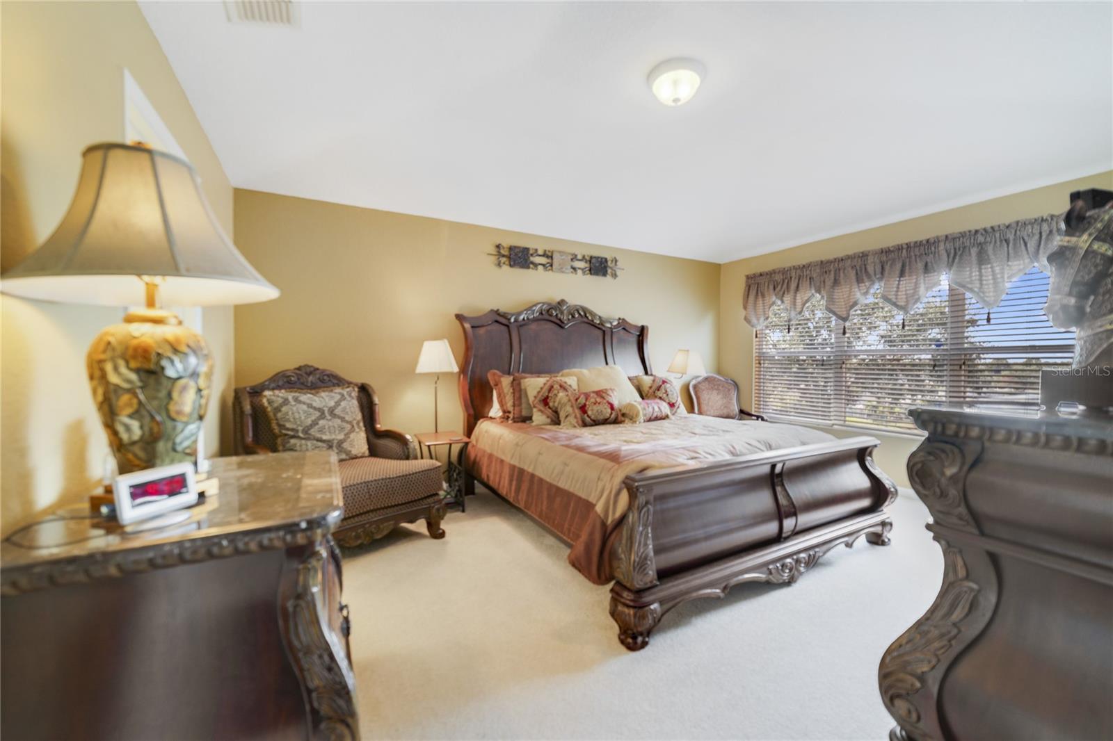 Image 18 of 27 For 2596 Archfeld Boulevard