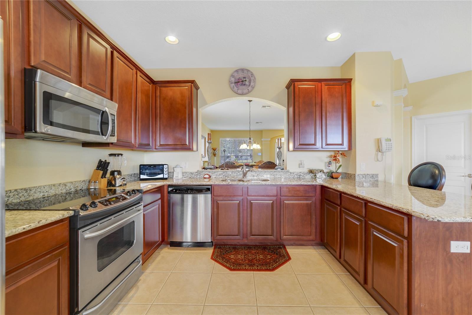 Image 7 of 27 For 2596 Archfeld Boulevard