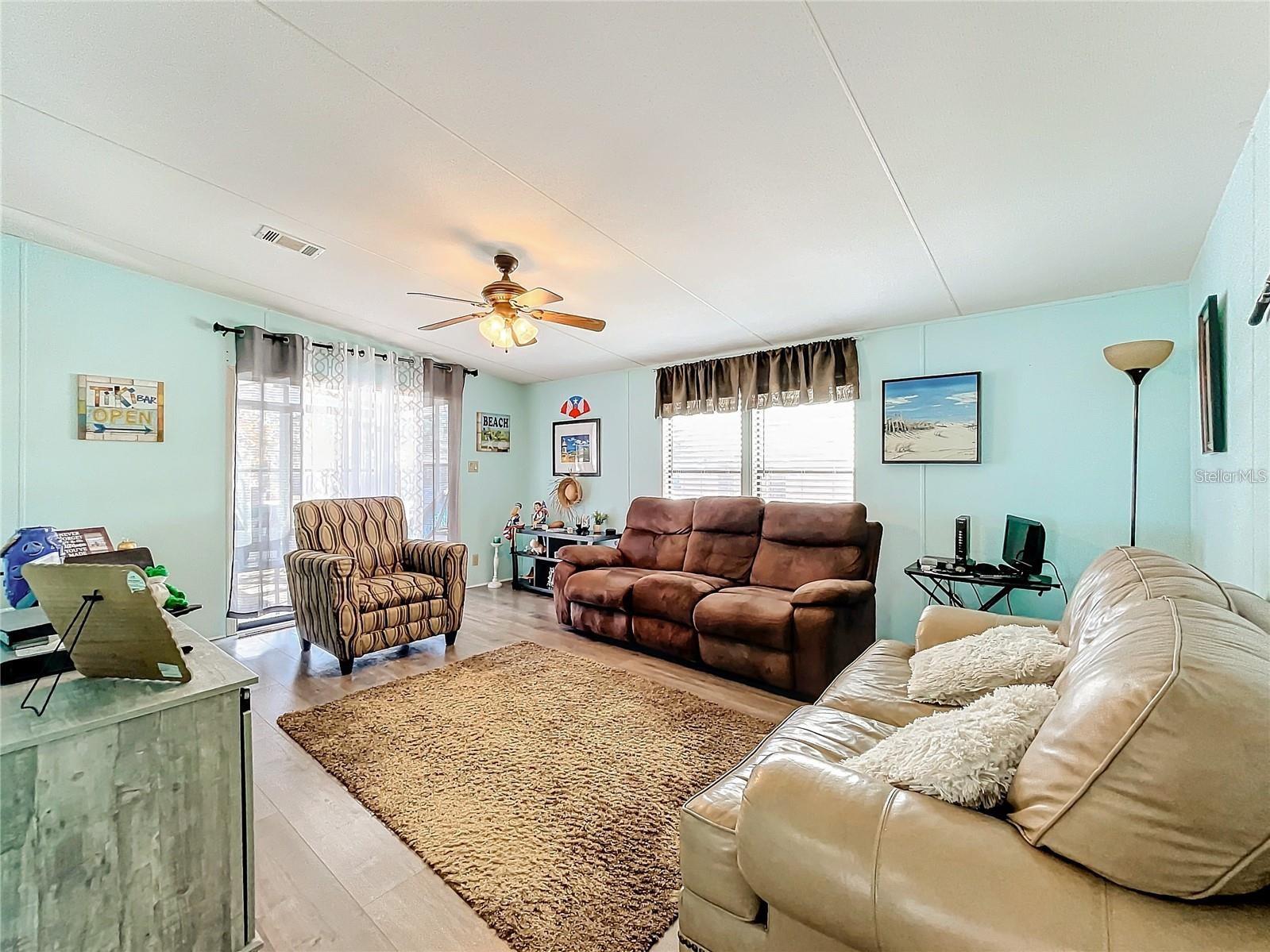 Image 14 of 34 For 6 Cayman Circle