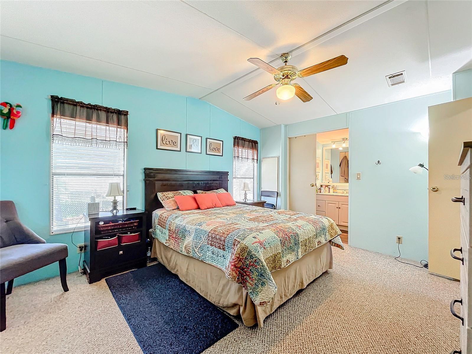 Image 22 of 34 For 6 Cayman Circle