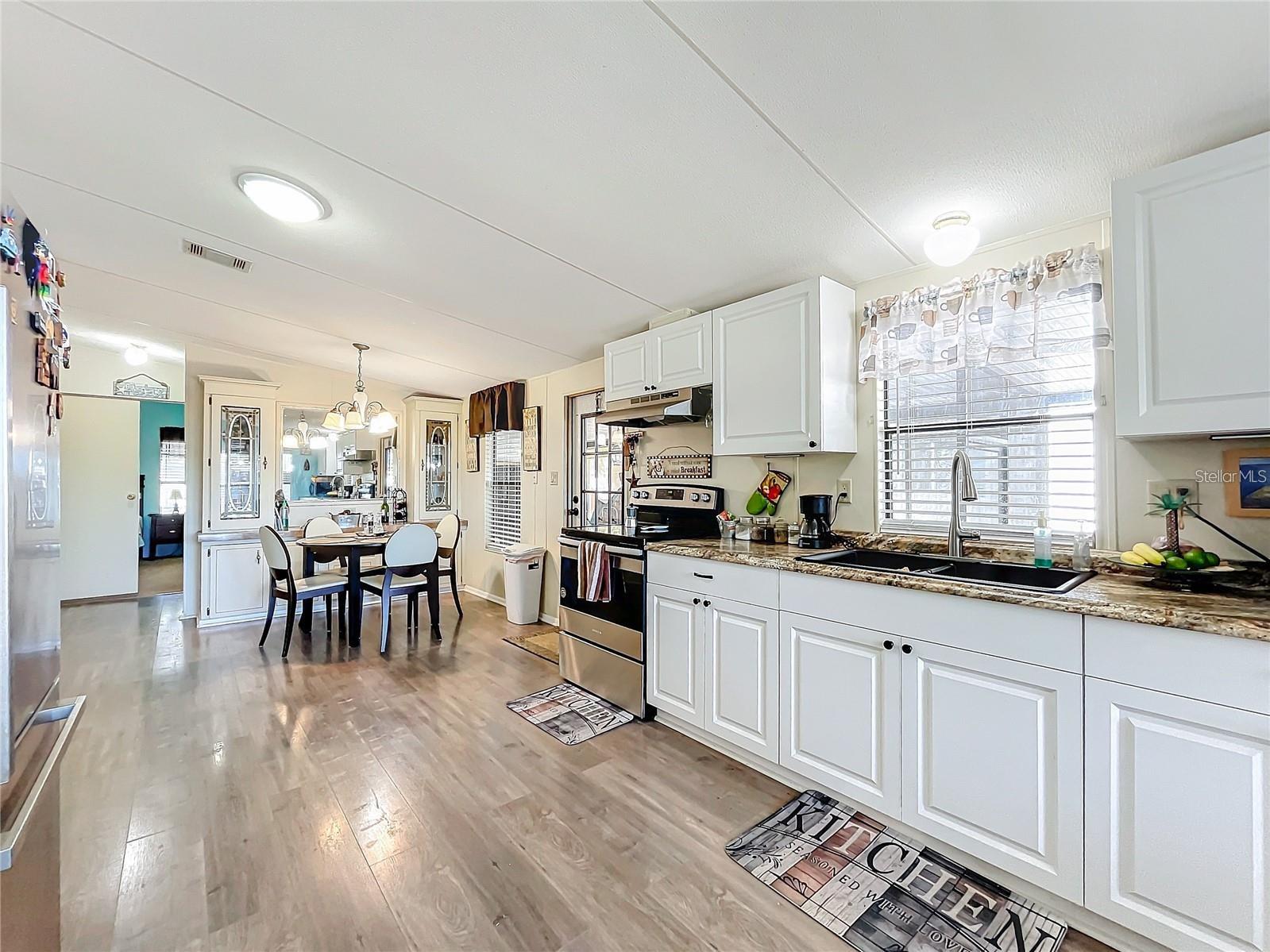 Image 7 of 34 For 6 Cayman Circle