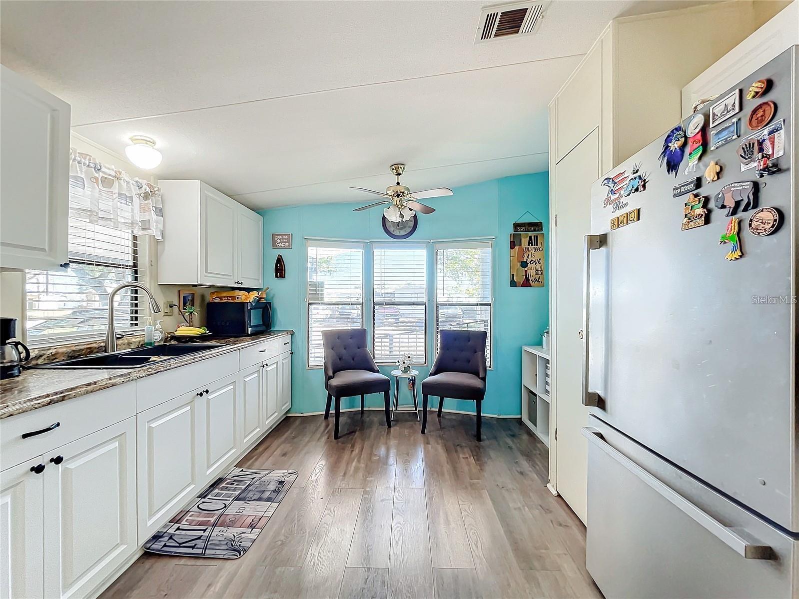 Image 8 of 34 For 6 Cayman Circle