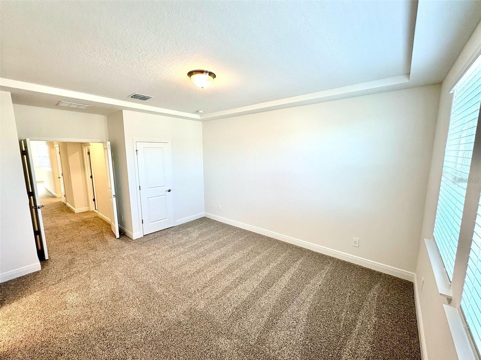 Image 15 of 16 For 5014 Railroad Vine Alley