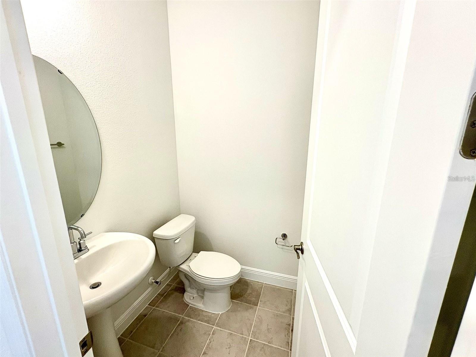 Image 9 of 16 For 5014 Railroad Vine Alley