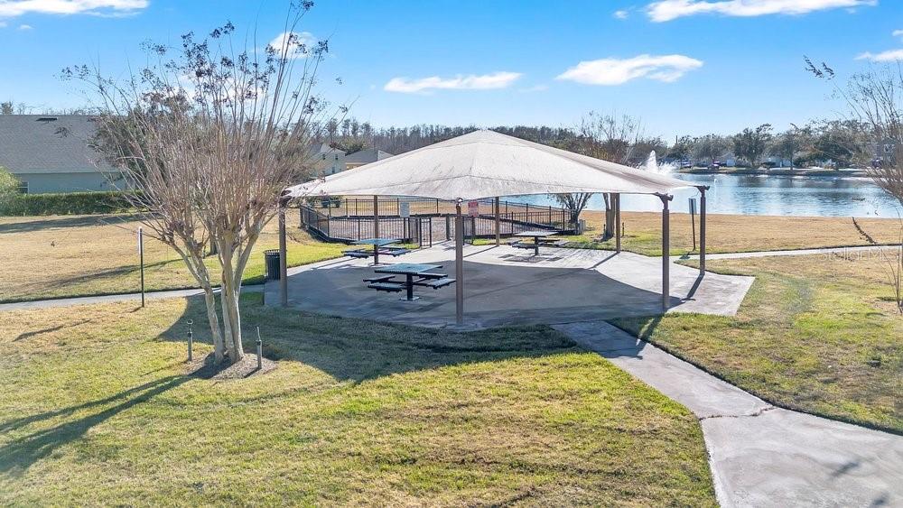 Image 13 of 25 For 2109 Woodsedge Drive