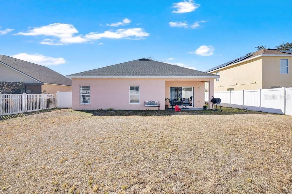 Image 18 of 25 For 2109 Woodsedge Drive