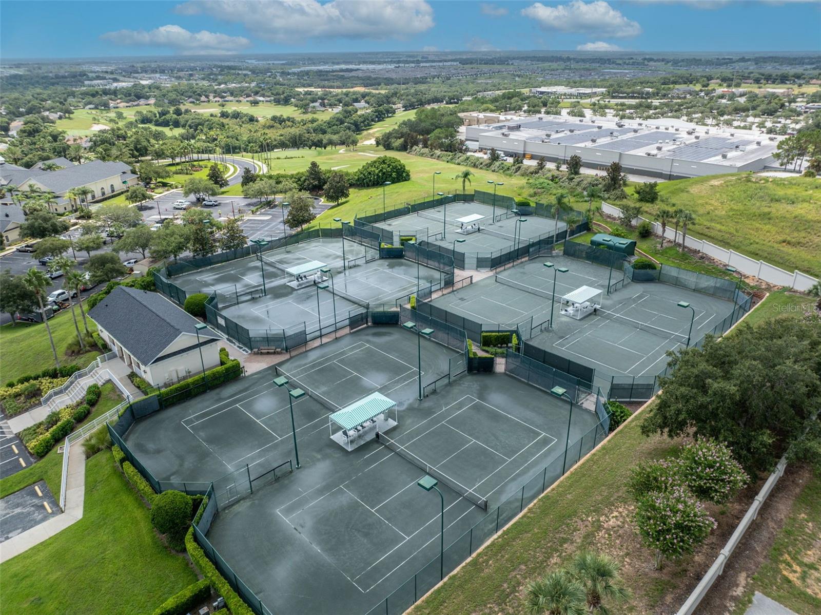 Image 32 of 36 For 923 Wolf Creek Street