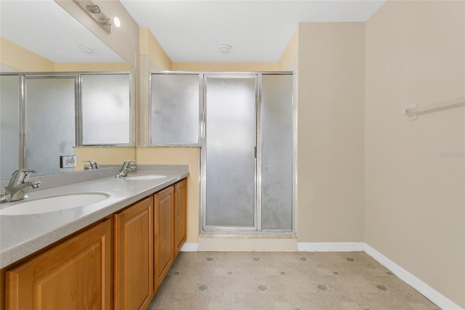 Image 23 of 30 For 11030 Rouse Run Circle