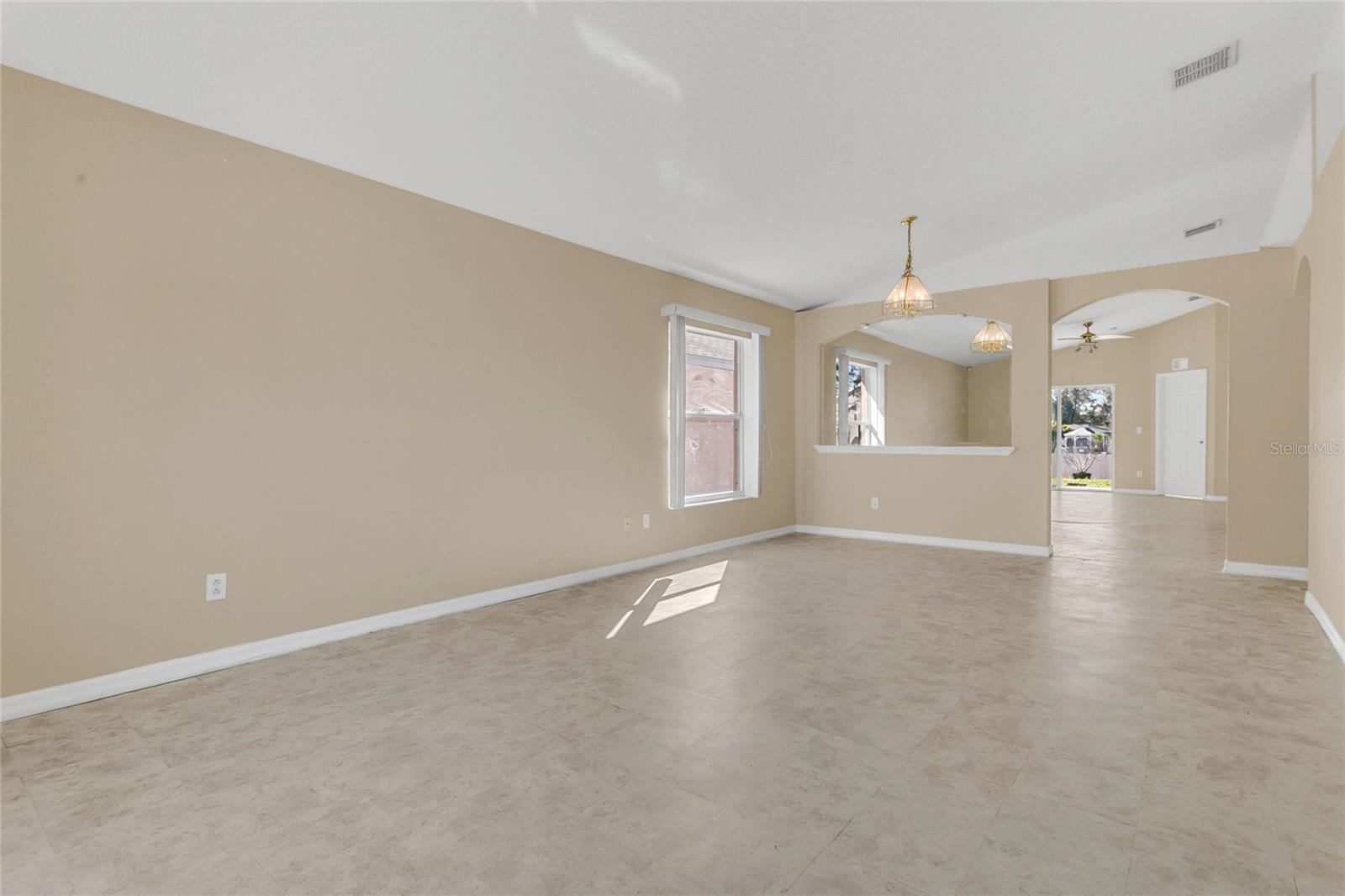 Image 7 of 30 For 11030 Rouse Run Circle