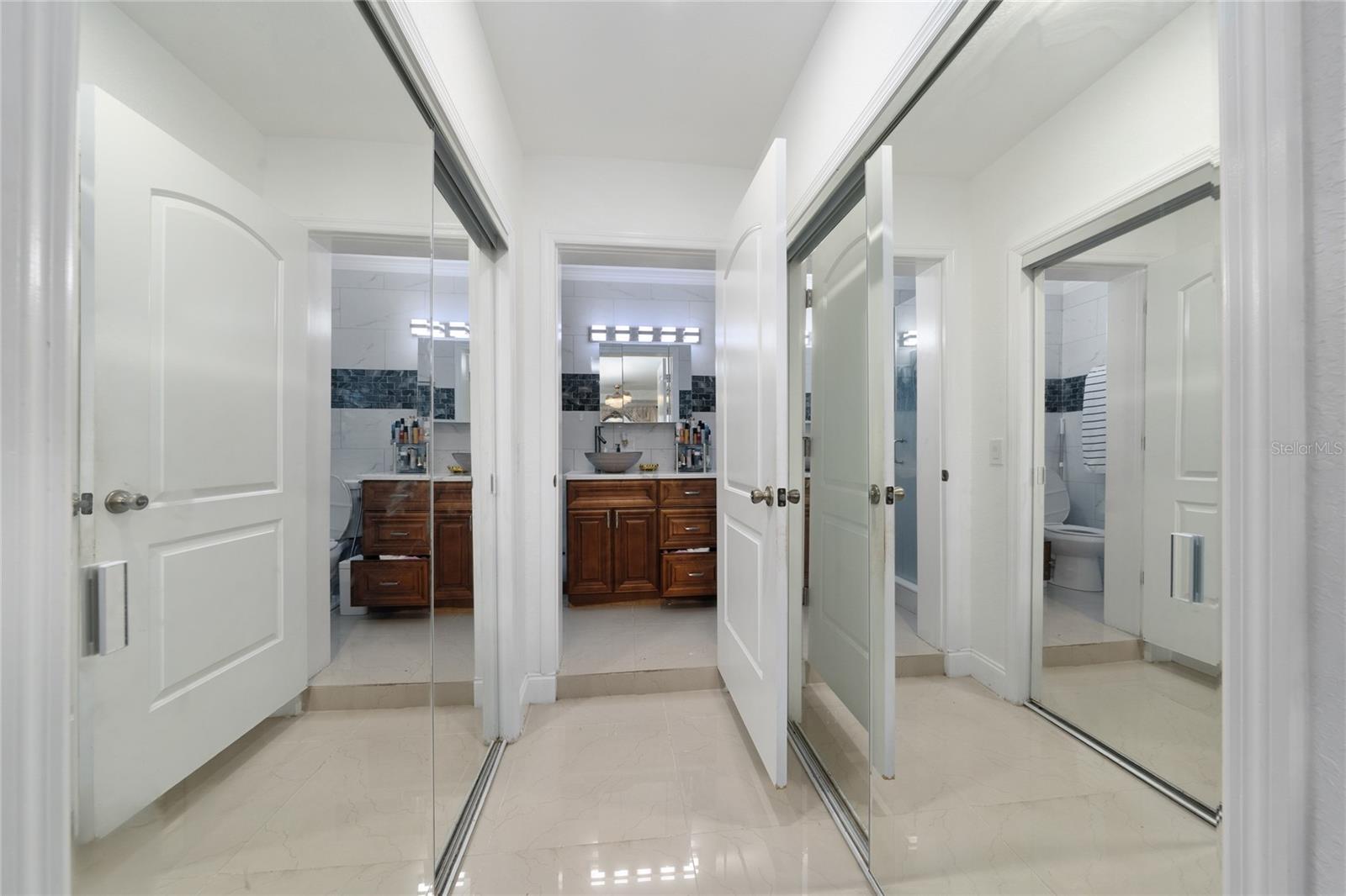 Image 11 of 22 For 308 Tarawa Street