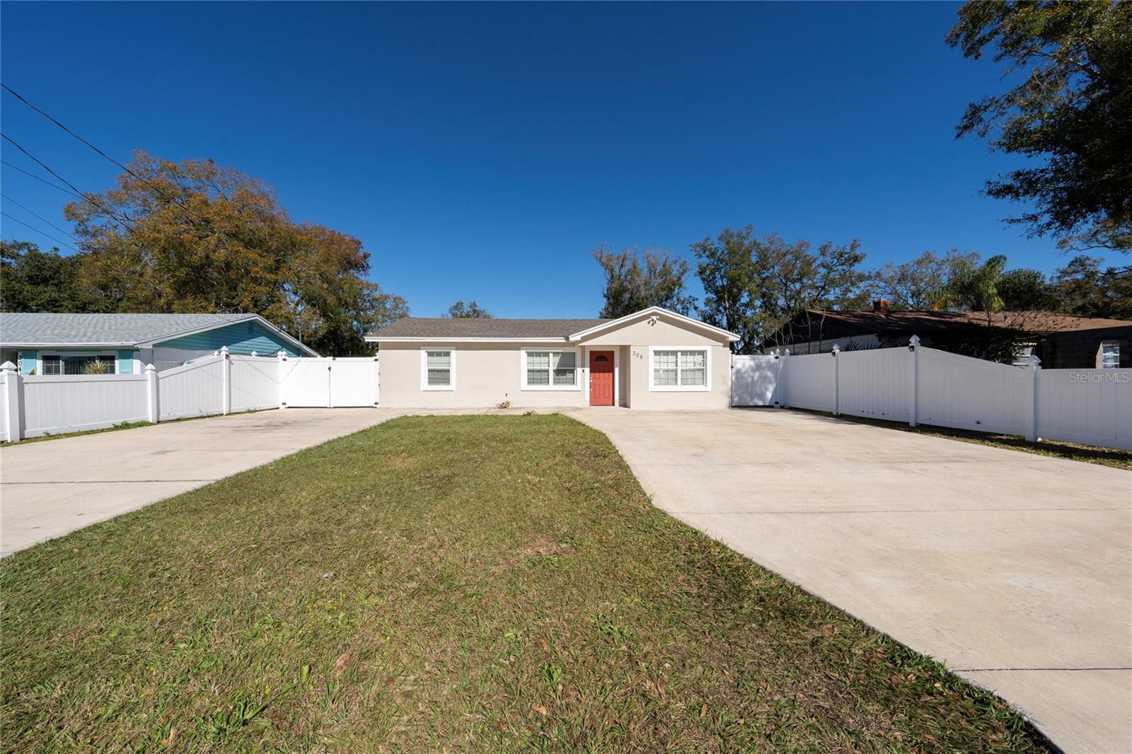 Image 2 of 22 For 308 Tarawa Street