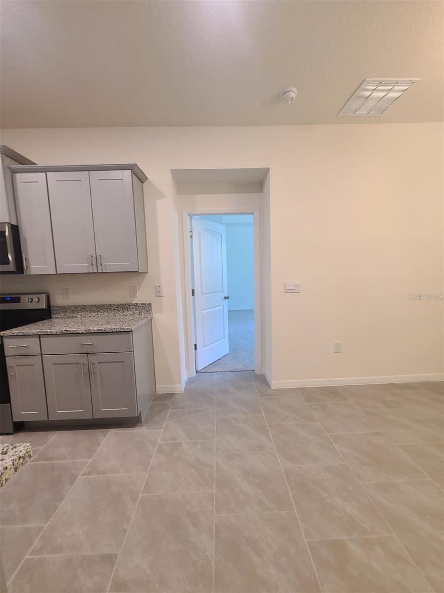 Image 15 of 85 For 1608 Barberry Drive