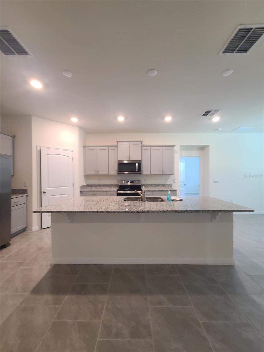 Image 21 of 85 For 1608 Barberry Drive