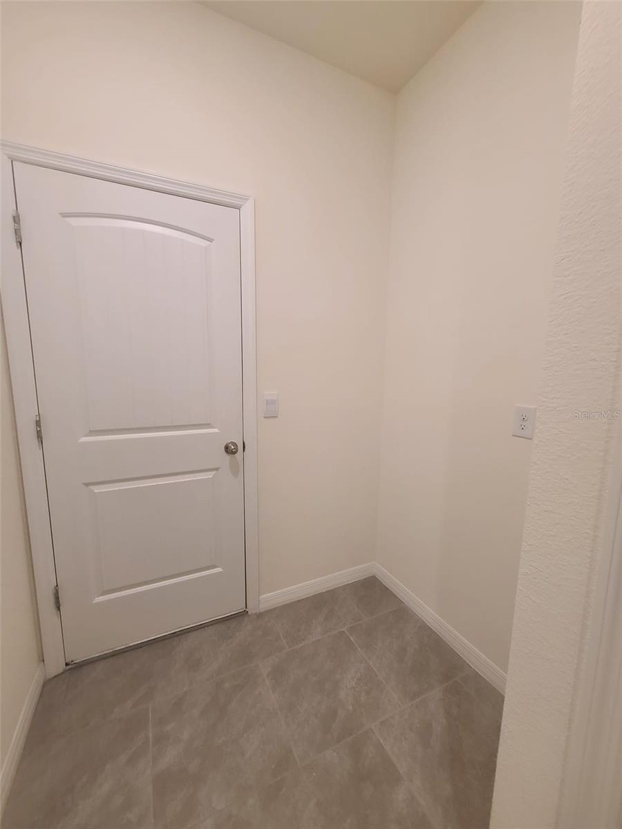 Image 29 of 85 For 1608 Barberry Drive