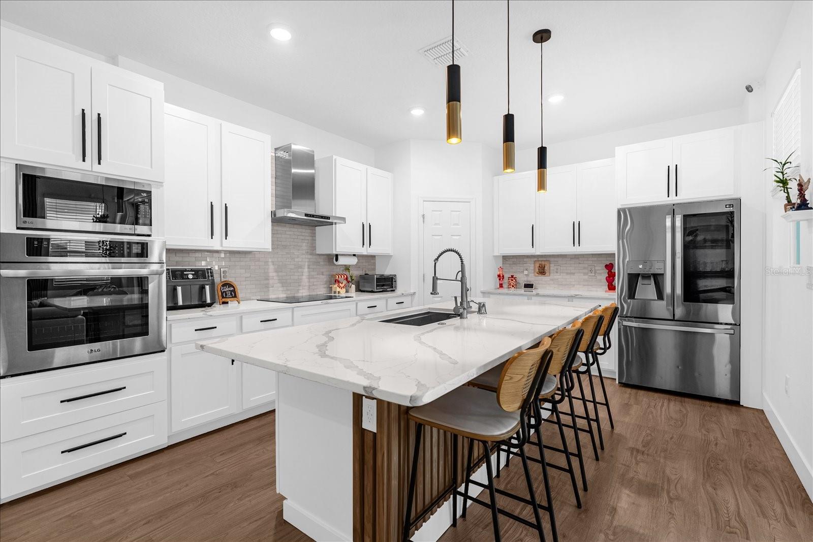 Image 11 of 37 For 15661 Willow Arbor Circle