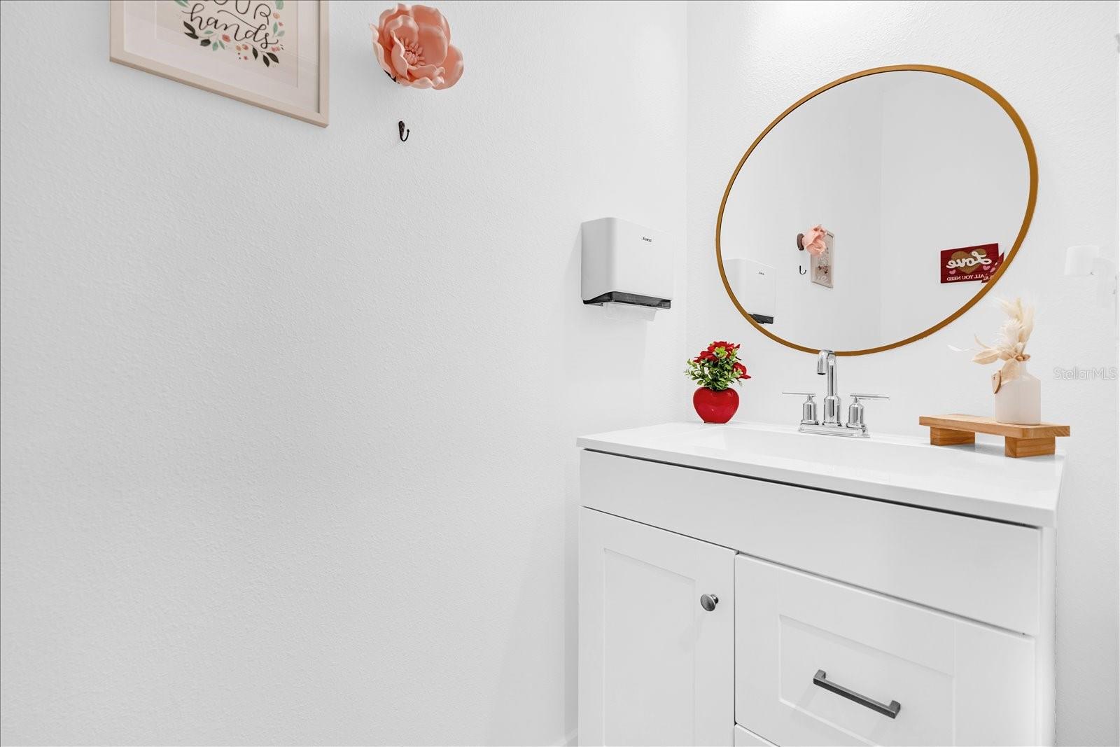 Image 28 of 37 For 15661 Willow Arbor Circle