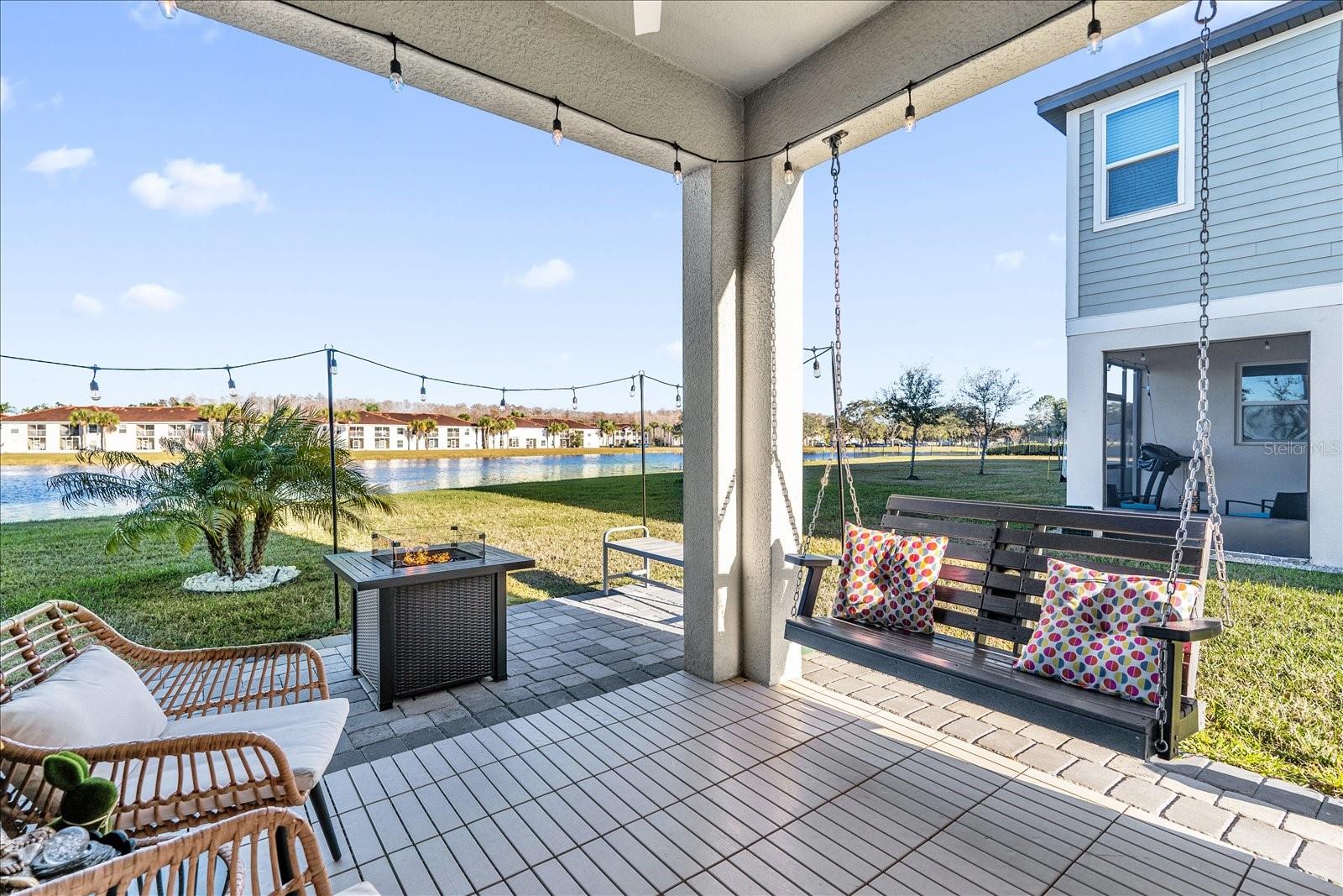 Image 29 of 37 For 15661 Willow Arbor Circle