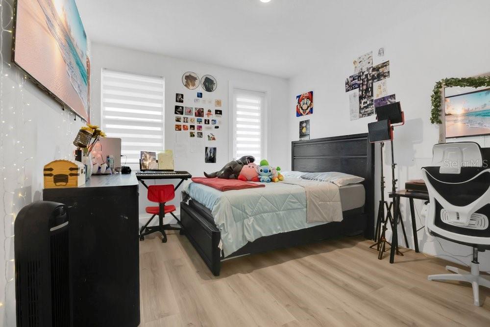 Image 22 of 40 For 15026 Summer Harvest Street