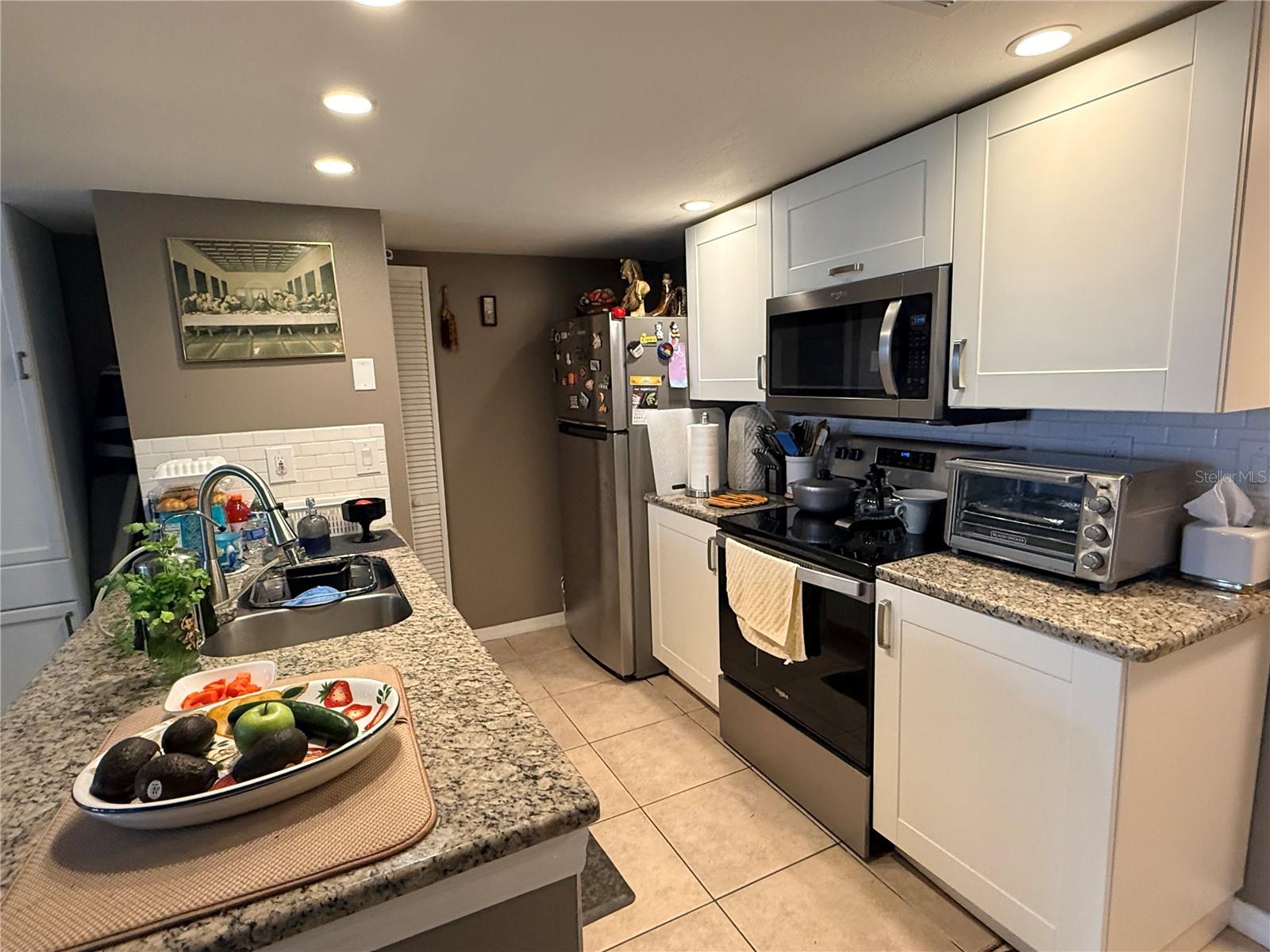 Image 13 of 32 For 2725 Poinciana Boulevard 147