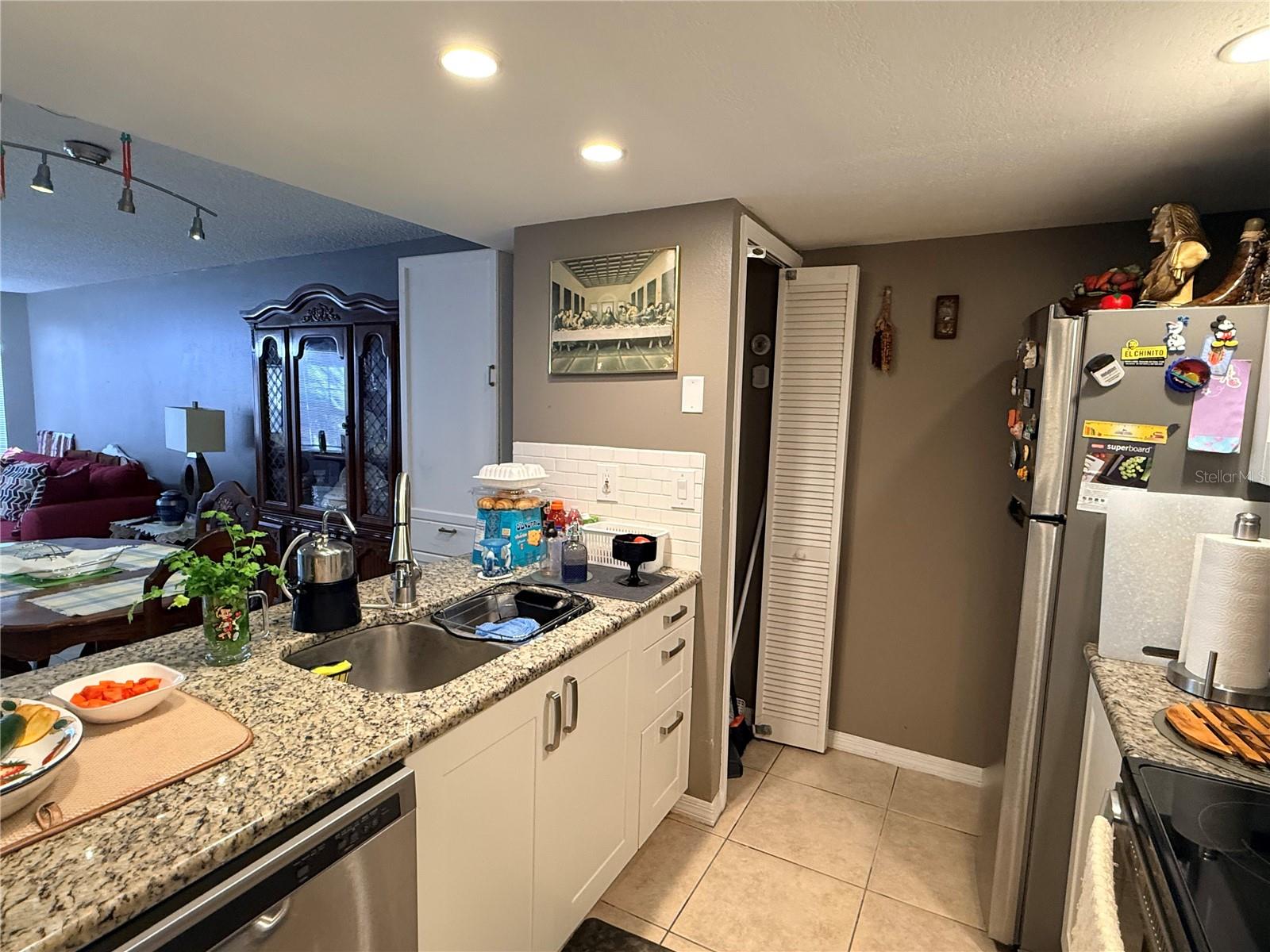 Image 15 of 32 For 2725 Poinciana Boulevard 147