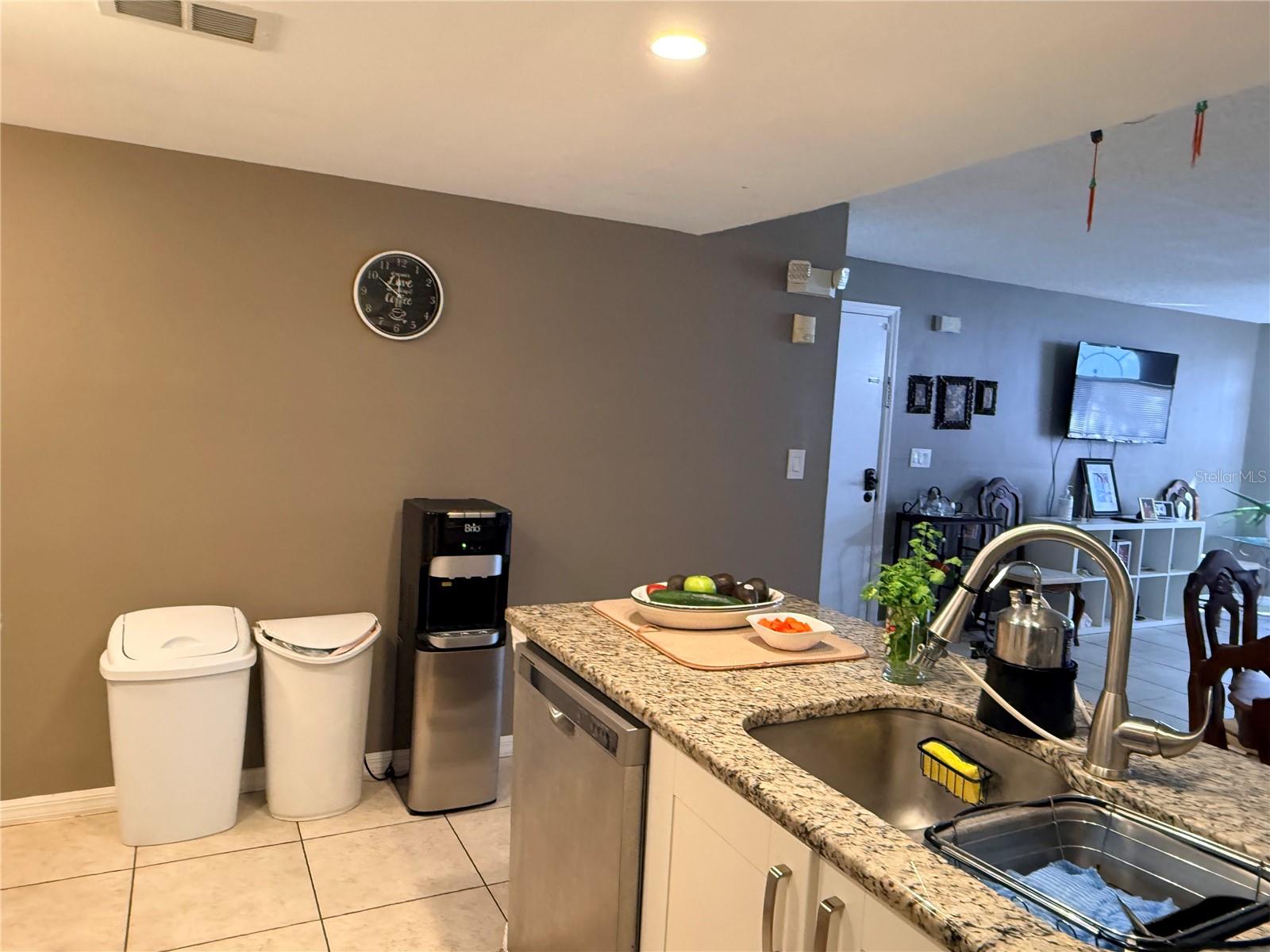 Image 16 of 32 For 2725 Poinciana Boulevard 147