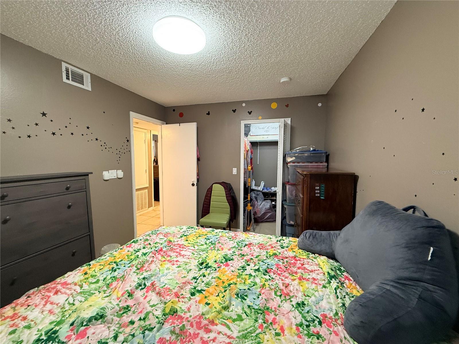 Image 25 of 32 For 2725 Poinciana Boulevard 147