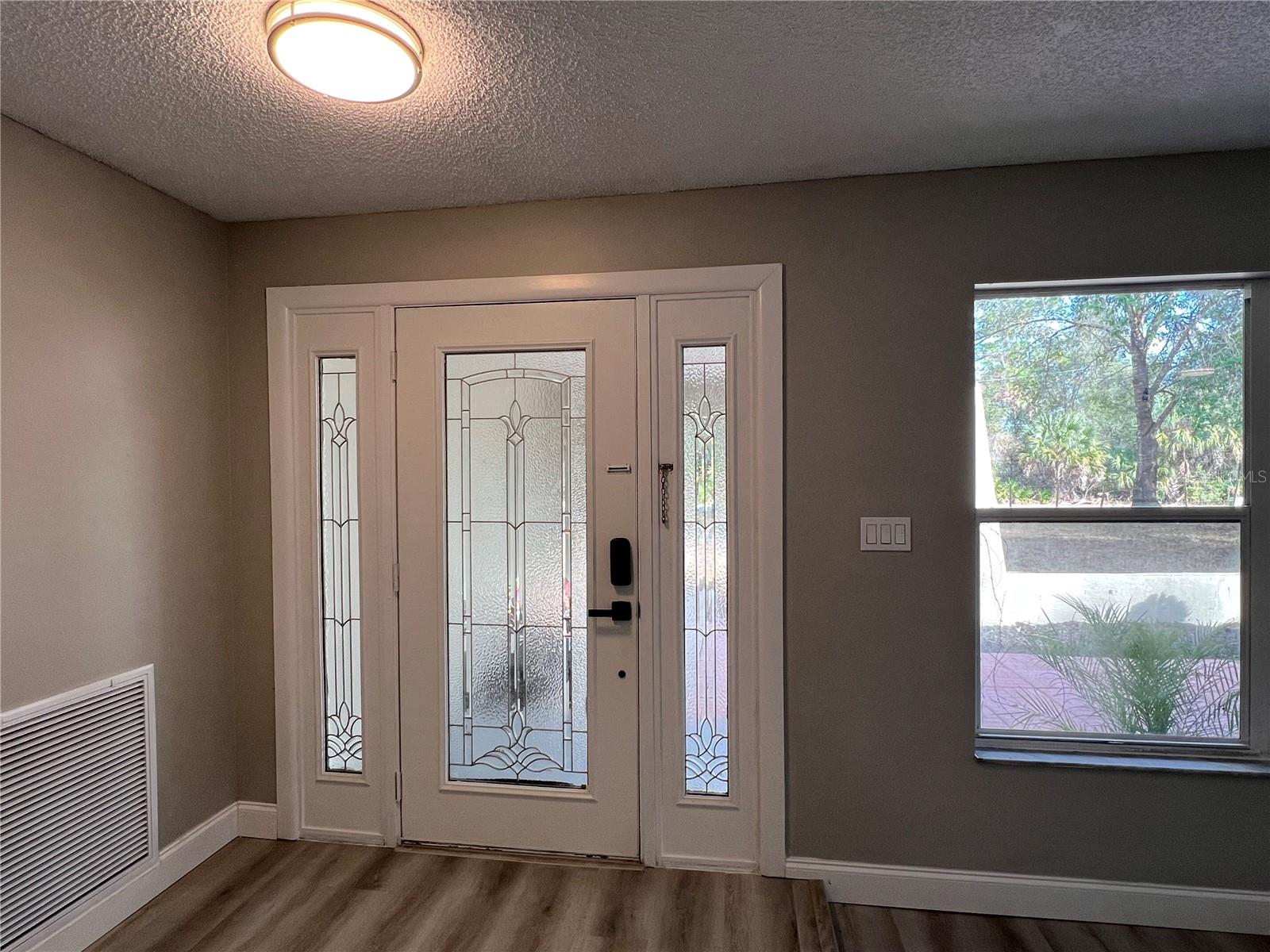 Image 17 of 43 For 4850 Ladybug Drive