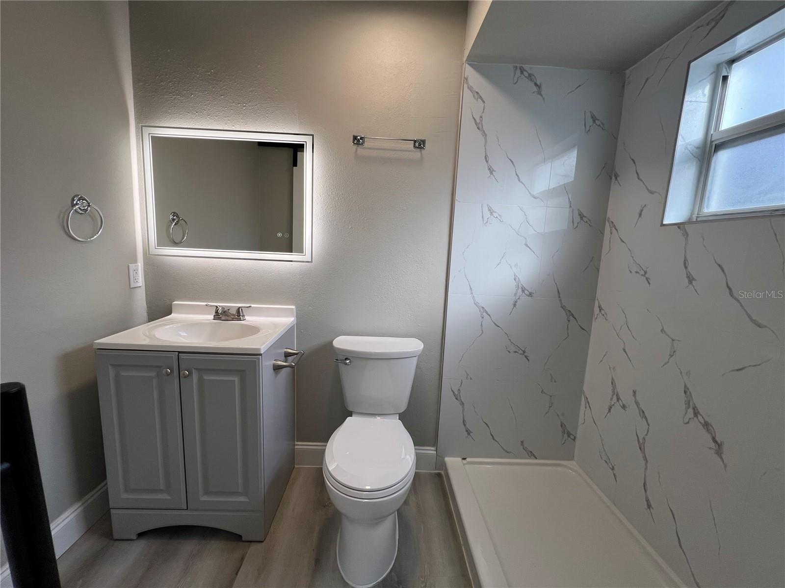 Image 38 of 43 For 4850 Ladybug Drive