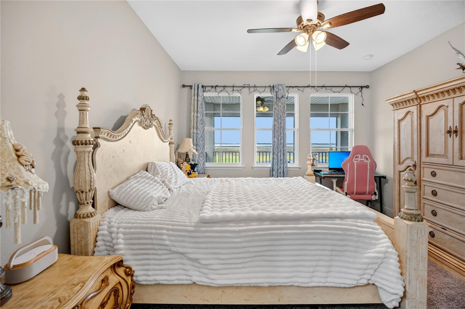 Image 31 of 67 For 760 Windlass Court