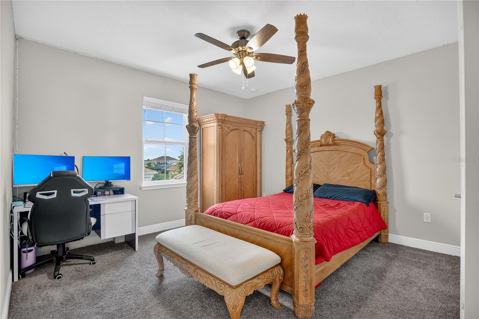 Image 37 of 67 For 760 Windlass Court