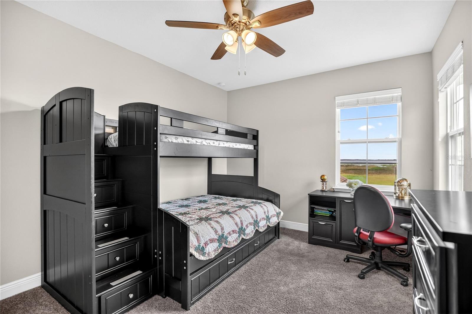 Image 45 of 67 For 760 Windlass Court