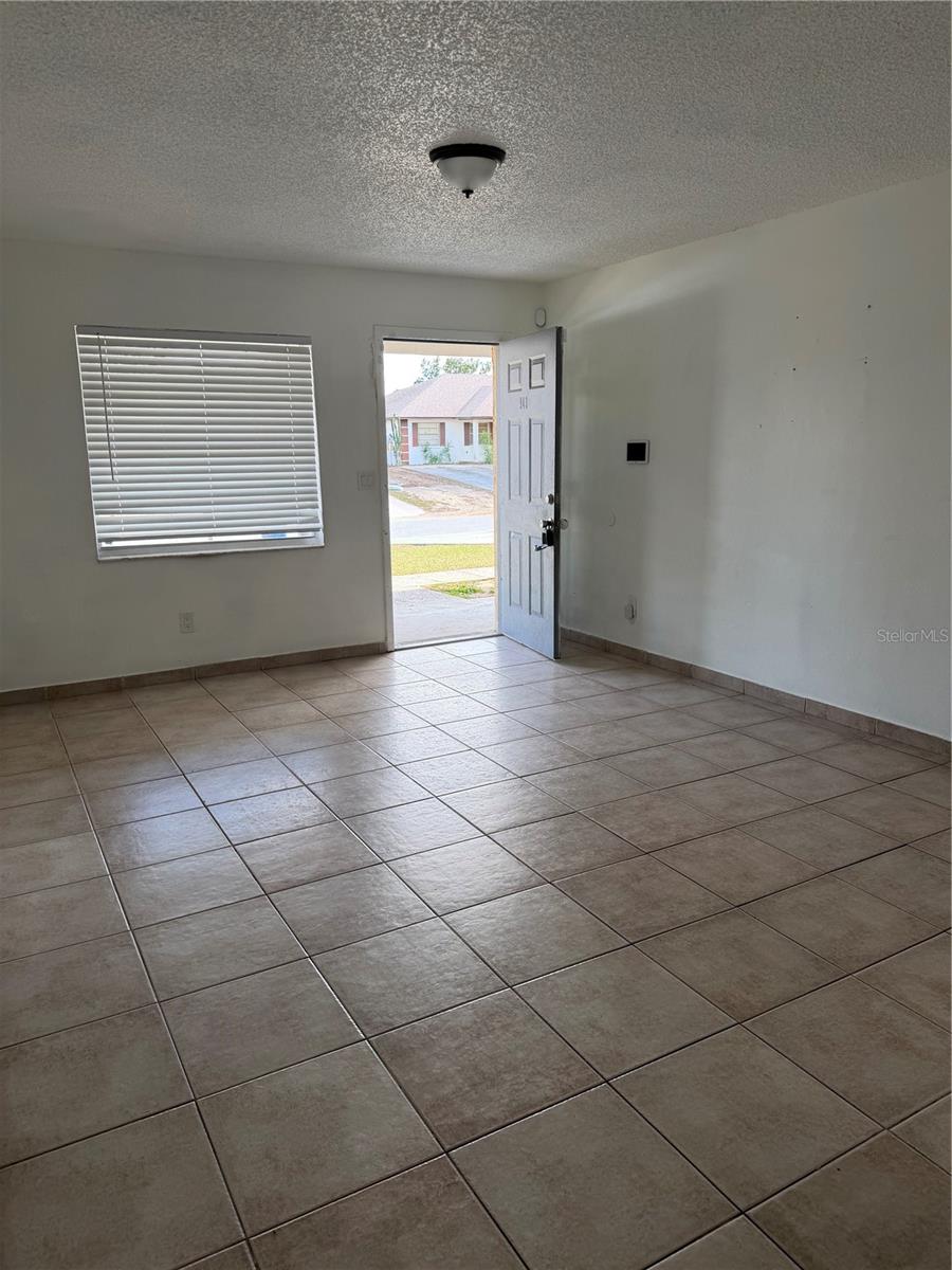 Image 5 of 8 For 943 Char Mil Avenue S