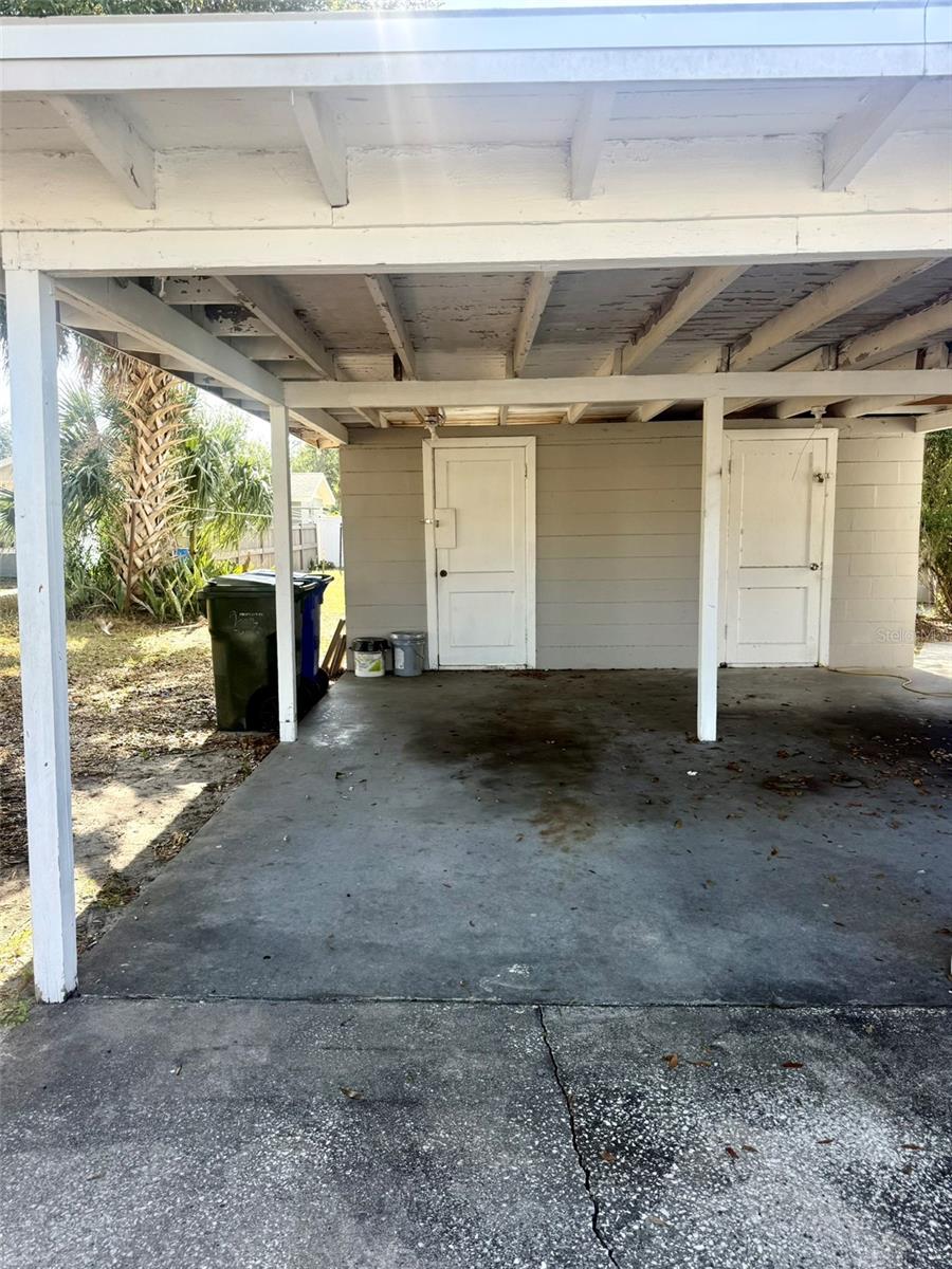 Image 3 of 12 For 822 Ariana Street