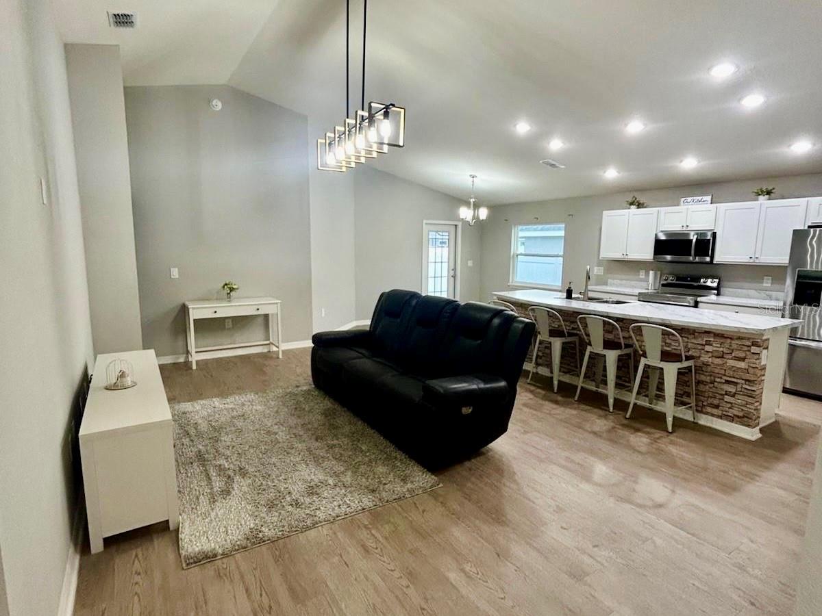 Image 12 of 35 For 4098 Ruby Run