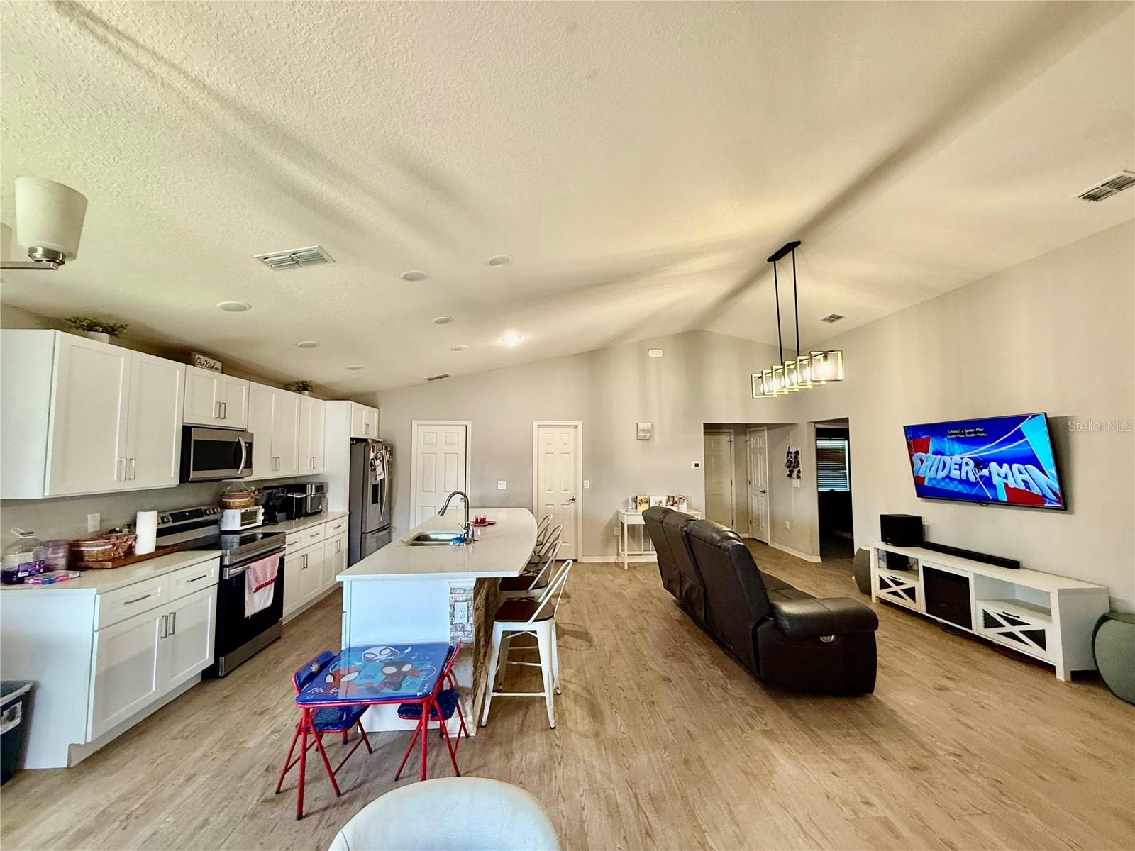 Image 14 of 35 For 4098 Ruby Run