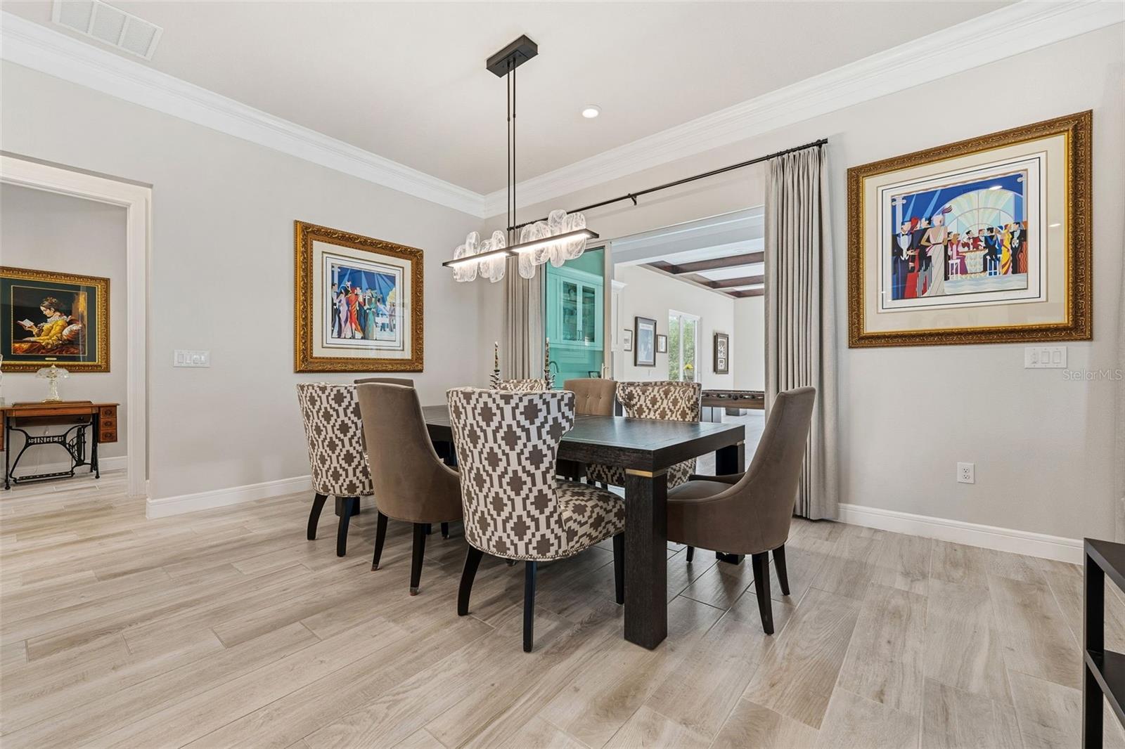 Image 19 of 59 For 2722 River Creek Lane