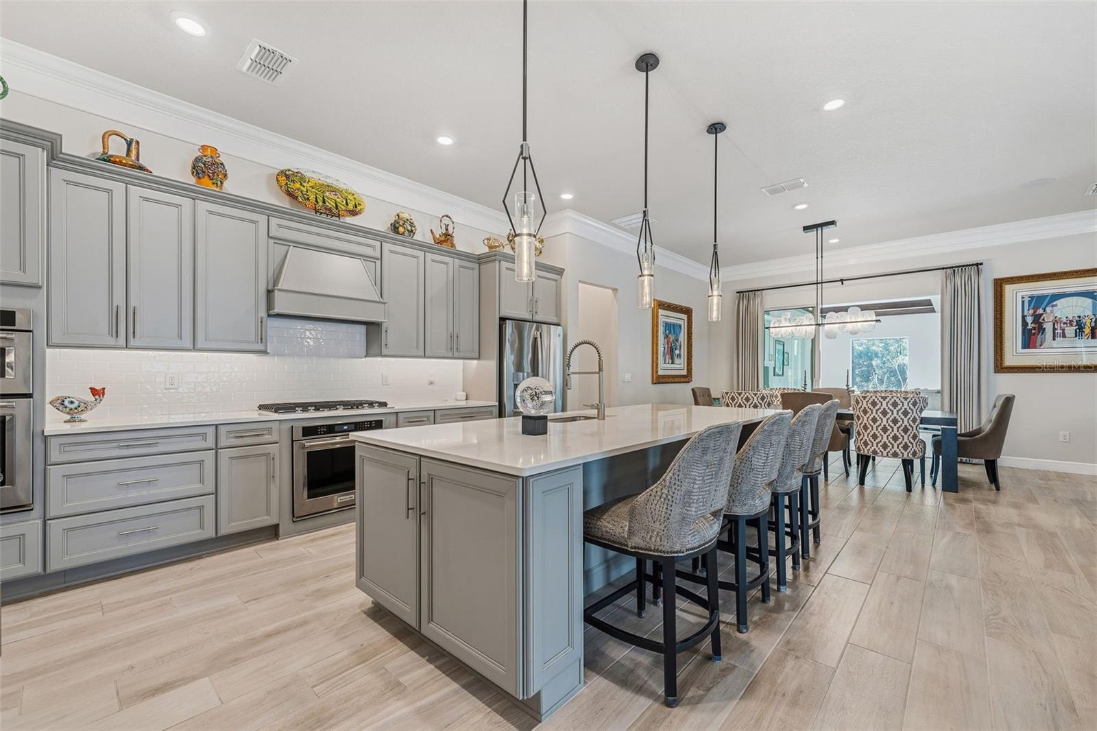 Image 5 of 59 For 2722 River Creek Lane