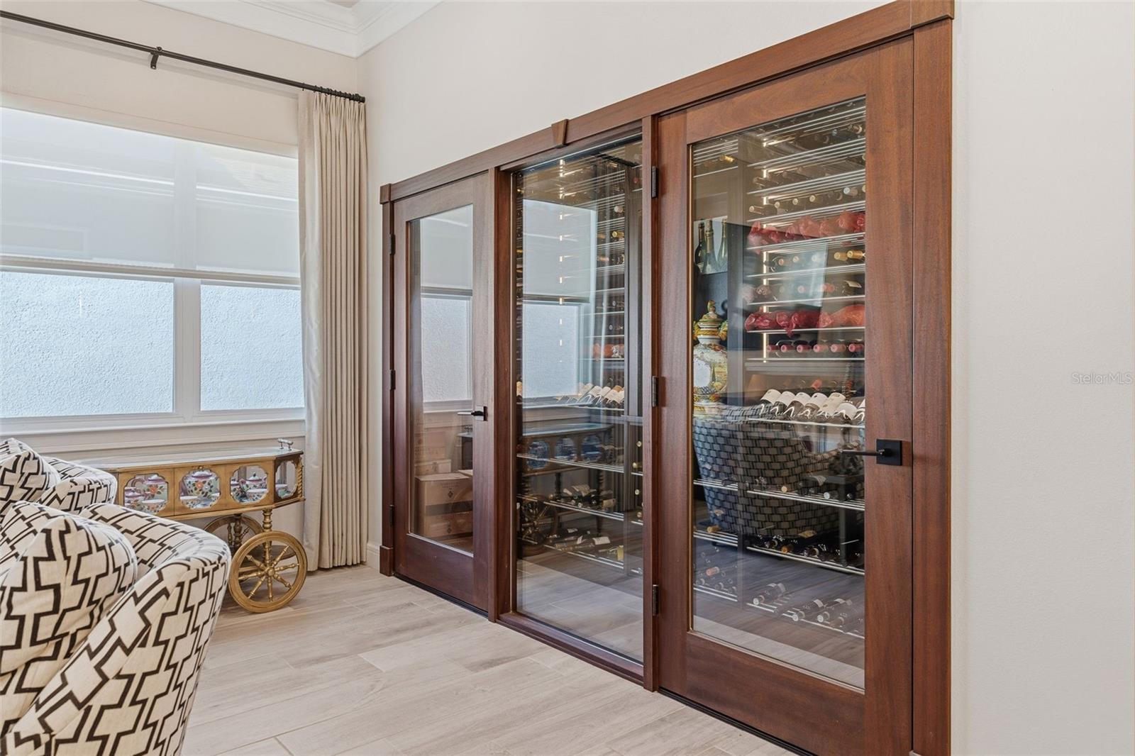 Image 7 of 59 For 2722 River Creek Lane