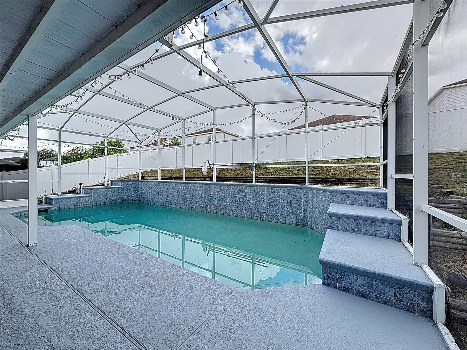 Image 22 of 30 For 243 Ashford Drive