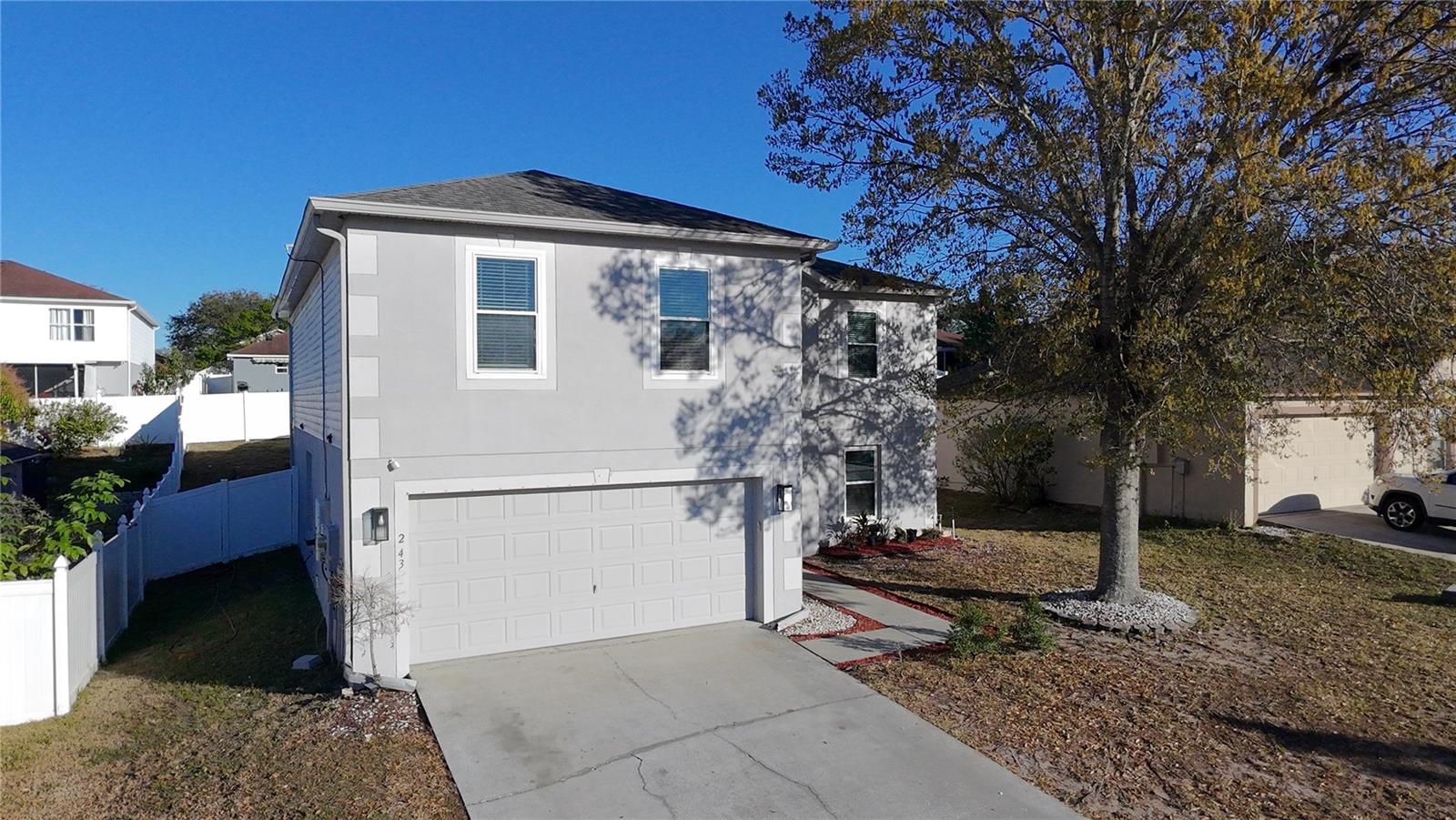 Image 3 of 30 For 243 Ashford Drive