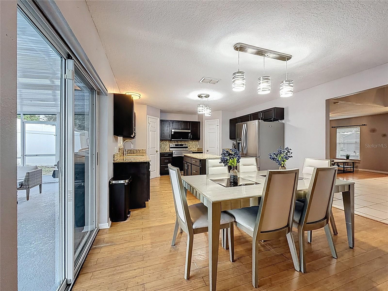 Image 7 of 30 For 243 Ashford Drive